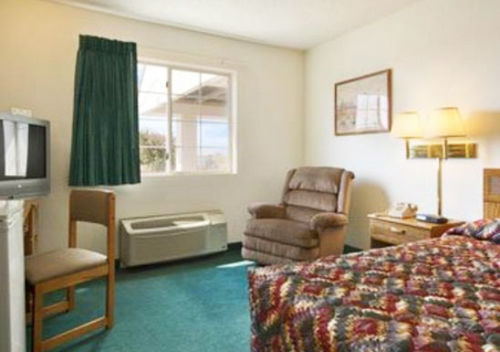 Westwood Inn & Suites - Kimball Екстер'єр фото